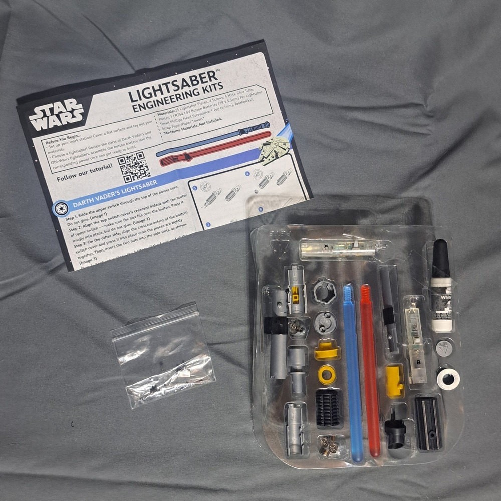 Star Wars Construct Your Own Lightsabers STEM Kit